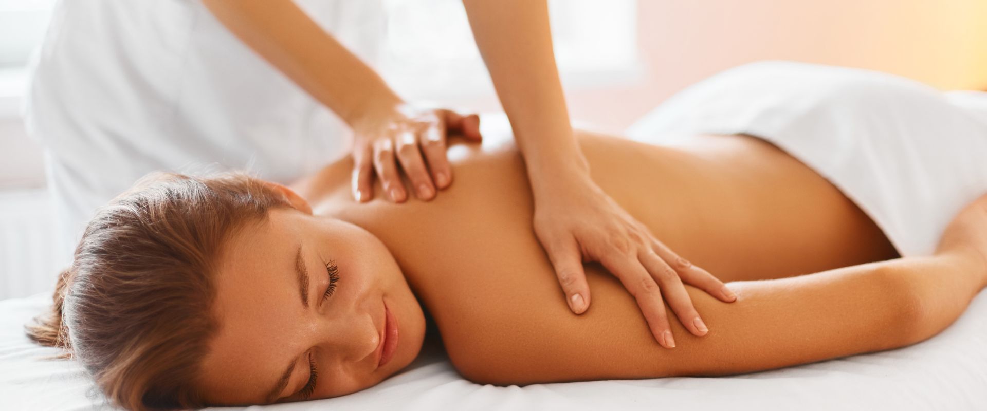 Séance de massage corps Lemniscate avec Agnès Meire réflexologue à CHEVILLY LARUE 94